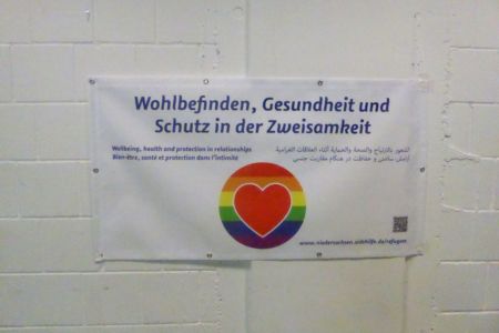 Banner der Fluchtkampagne der Aidshilfe Niedersachsen