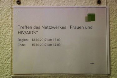 Die netten Frauen aus dem Netzwerk fühlen dich im Seminarhaus "Neuland" willkommen.