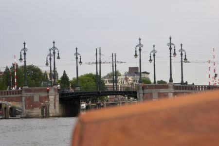 22.07.2018 Einmal Amsterdam von den Grachten aus zu erleben war am frühen Morgen ein schönes Erlebnis. Anschließend konnten wir am Vormittag mit den anstrengenden organisatorischen Tätigkeiten starteten.