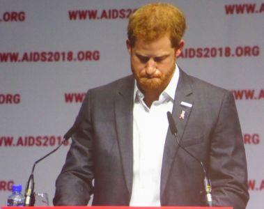 Als Höhepunkt der Session betrat Prince Harry aus Großbritannien das Rednerpult.