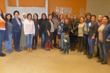 Am Ende der Veranstaltung verabschiedeten sich die Frauen von Susan Bagdach, die ihnen viel zum Thema Frauengesundheit und der weibliche Körper vermitteln konnte.