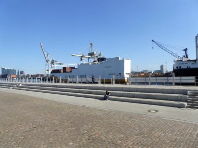Der diesjährige Deutsch-Österreichische-Aidskongress fand in Hamburg im Schuppen 52 in der HafenCity statt. Der Blick auf "die Elphi" begeisterte die Teilnehmenden.